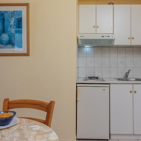 Garbis Villas & Apartments Лурдата Экстерьер фото